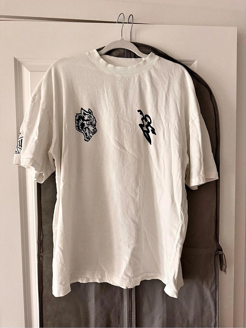 Darc Sport x DA HUI Graphic Short Sleeve Tee in White